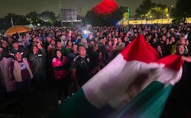 Así festejan aficionados triunfo de México sobre Ecuador en el Fan Fest Zócalo y en el Palacio de los Deportes; "¿Y si, sí?", gritaron