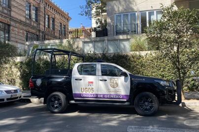 Dan medidas cautelares a Sandra cuevas tras convocatoria de protesta frente a su domicilio