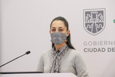 Seguimos en semáforo rojo, recuerda Sheinbaum