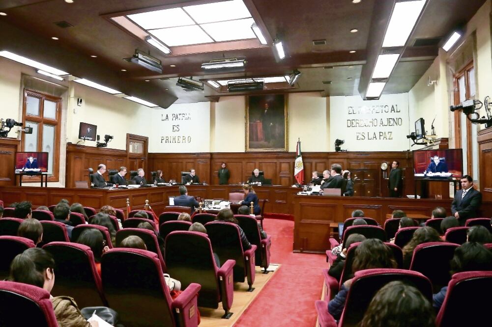 La mayoría de los ministros considera innecesario el consentimiento de todos los que intervinieron en la comunicación, porque son titulares autónomos (ARCHIVO EL UNIVERSAL)