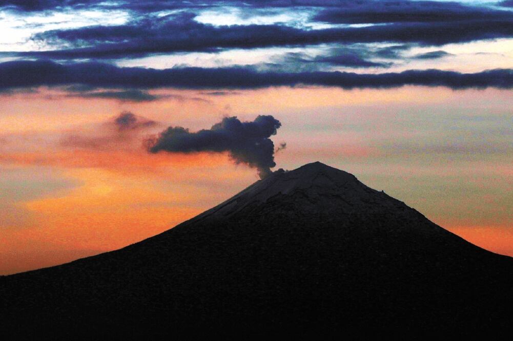 El Popocatépetl ha registrado 177 exhalaciones y 258 minutos de tremor en las últimas horas. Foto: ARCHIVO EL UNIVERSAL