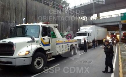 Retiran tráiler descompuesto en Constituyentes 