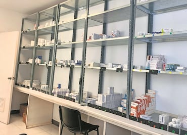 Estudiantes de secundaria consumen Clonazepam por “juego” y terminan intoxicados en Sinaloa