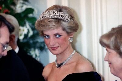 25 años sin Lady Di: Recordamos los icónicos looks de la princesa Diana