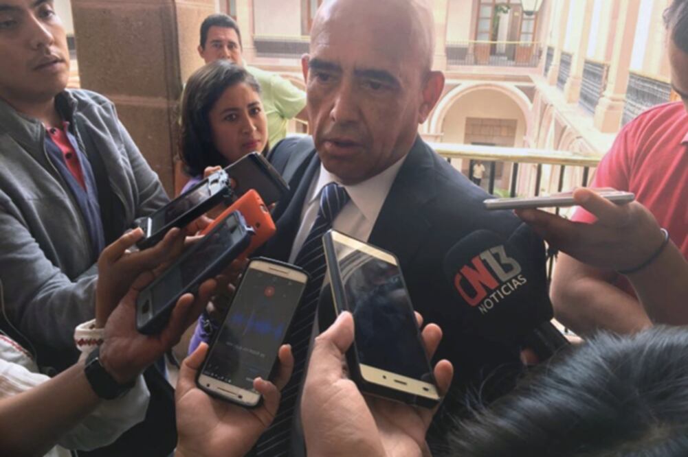 Respa ldo. Leal Tovías dijo que en SLP están dispuestos coadyuvar al proyecto de descentralización (SAMUEL ESTRADA. EL UNIVERSAL)