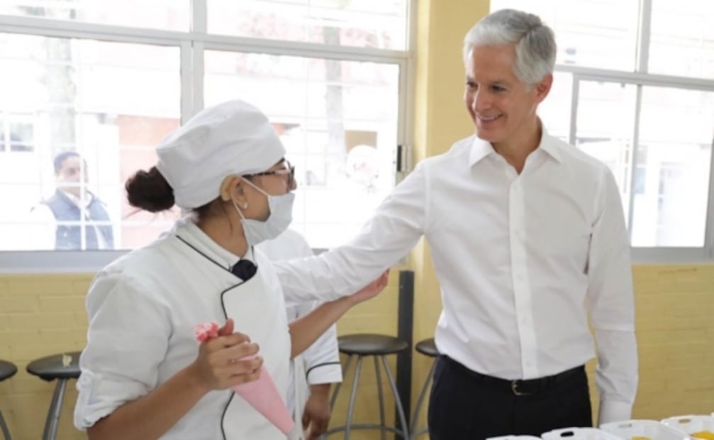 Alfredo del Mazo anuncia rehabilitación de 170 Centros de Atención Múltiple 