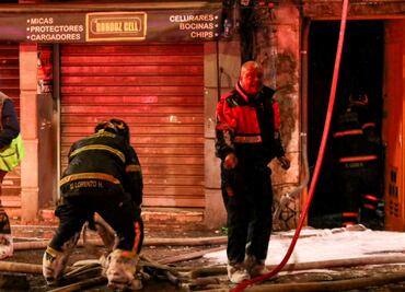 FOTOS: Se registra incendio en edificio de Arcos de Belén; acuden bomberos a atender la emergencia