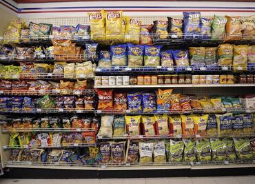 ¿Qué alimentos contienen grasas trans reguladas en México, según el DOF?