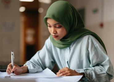 Irán aplaza ley del velo “hasta que se den condiciones apropiadas”; puede “arruinar muchas cosas”: presidente iraní