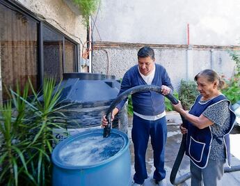 Pega a Naucalpan y Atizapán recorte de agua