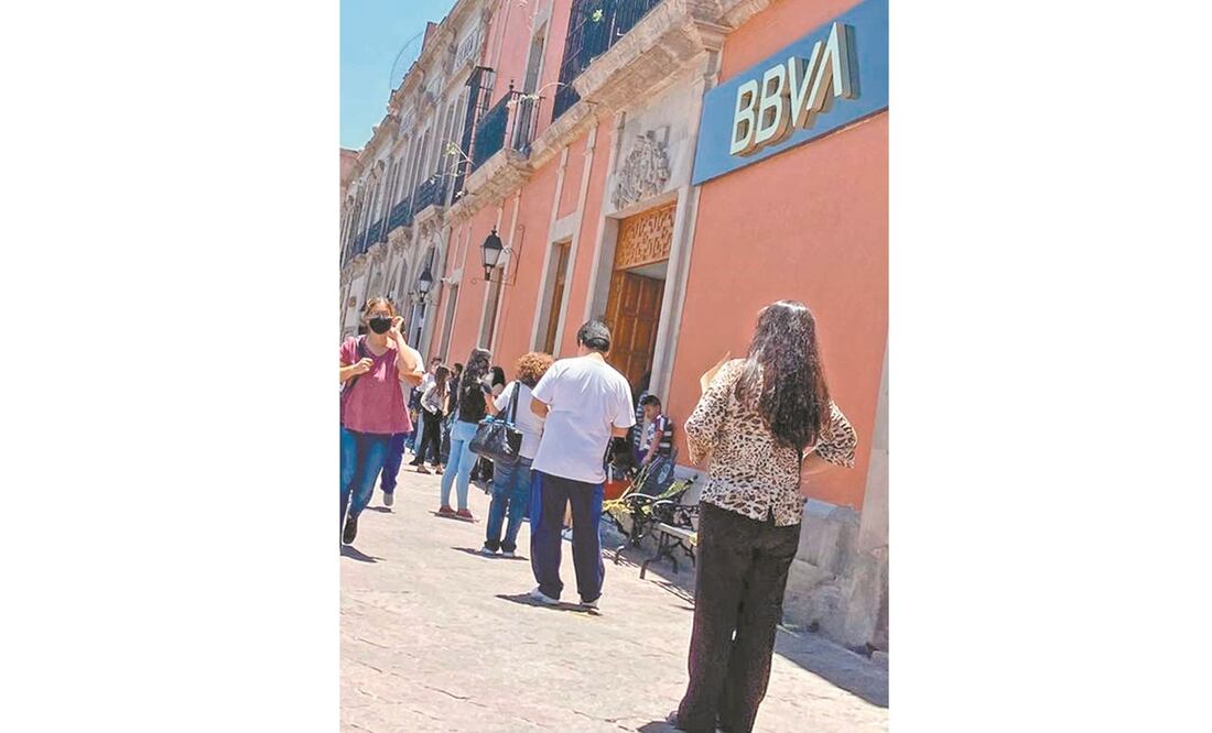 El crédito al consumo cayó 10.9% anual, indica la CNBV. Foto: ARCHIVO EL UNIVERSAL