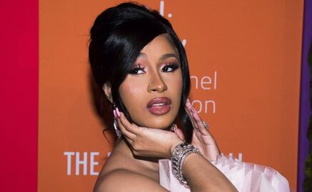 Hombre demanda a Cardi B: Por un tatuaje se cree que está entre las piernas de la rapera
