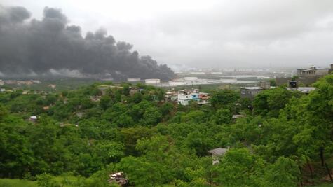 Emiten recomendaciones para protegerse de “lluvia negra” en Oaxaca