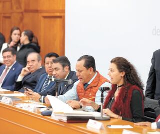 Avalan deuda por 13 mmdp para mejorar carreteras