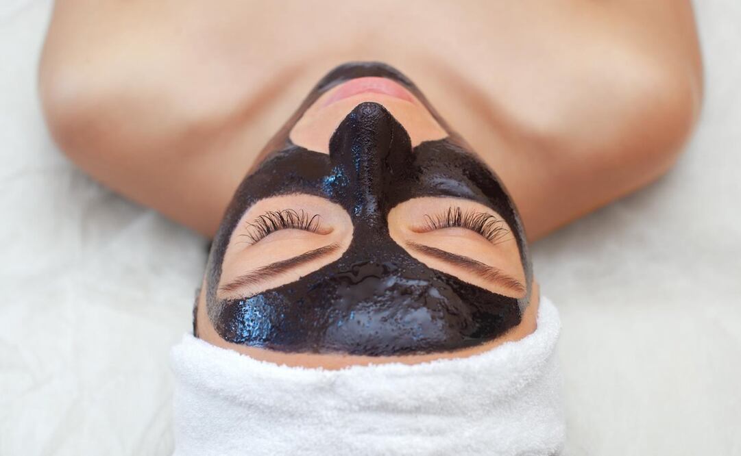 Mascarillas, exfoliantes, jabones y pastas de dientes. El carbón activado gana terreno en el mundo de la cosmética. Foto: Istockphoto