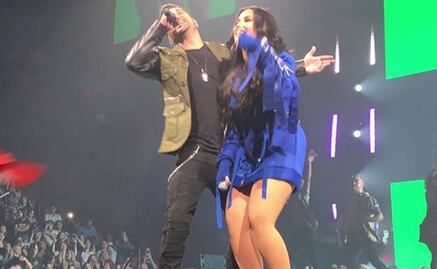 Demi Lovato y Luis Fonsi cantan en vivo "Échame la culpa"