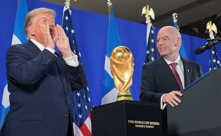 Donald Trump defiende a Gianni Infantino y asegura que sería "un terrible error" si se va de la FIFA