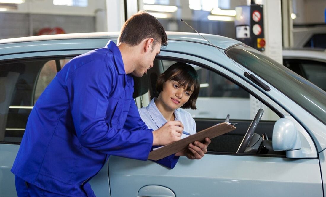 La verificación vehicular es obligatoria. Foto: Freepik