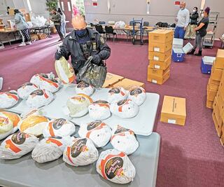 Recomiendan en EU “no viajar en Día de Gracias”