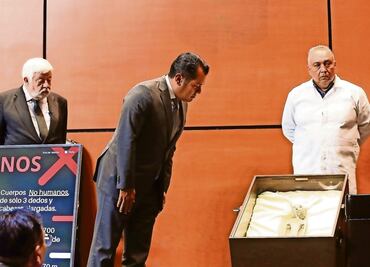 Chocan Morena y MC por audiencias de extraterrestres