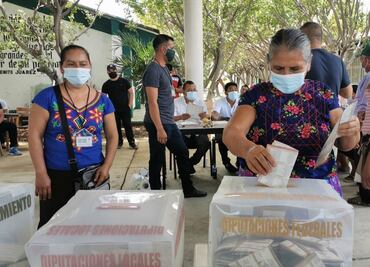 Con la esperanza de alcanzar la paz, ikoots de San Dionisio del Mar salieron a votar tras 11 años