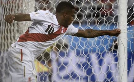 Farfán al hospital por traumatismo craneoencefálico