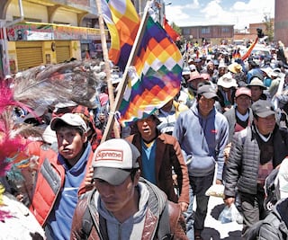 Cachan a Evo Morales organizando bloqueos desde México