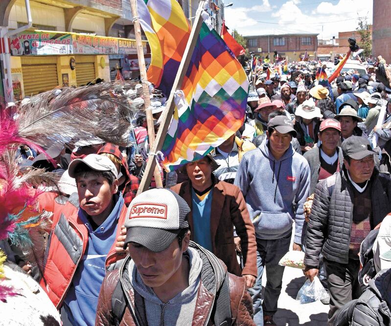 Seguidores del expresidente boliviano, Evo Morales, se manifestaron ayer en El Alto. AIZAR RALDES. AFP