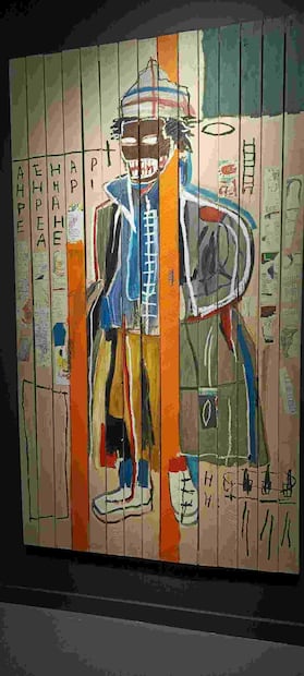 La artista Shigeko Kubota retoma la partida de ajedrez entre Duchamp y John Cage. Foto: José Quezada / EL UNIVERSAL