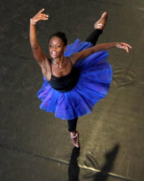 Madonna dirigirá película sobre bailarina