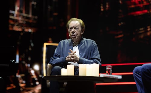 Andrew Lloyd Webber pide a los jóvenes experimentar antes de elegir su camino: "No tengan miedo"