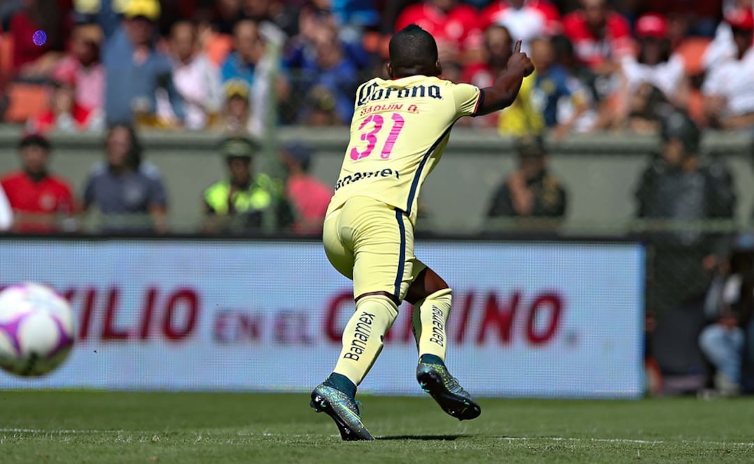 Quintero celebra el gol con el que las Águilas vencen a los Diablos. Imago 7