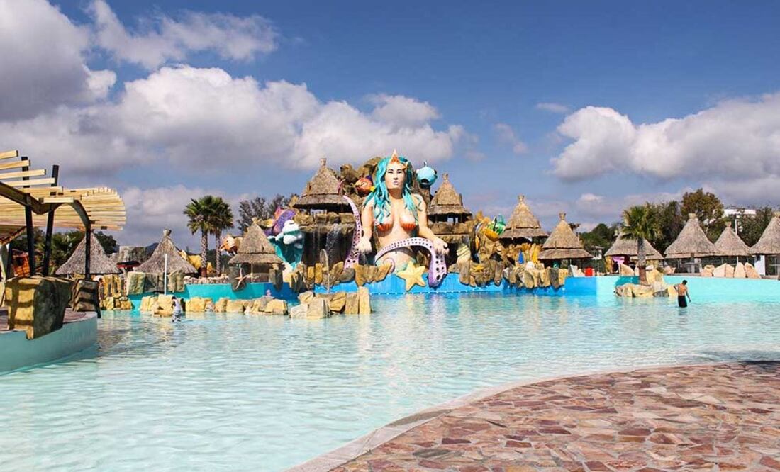 Con esta ocurrente promoción, el parque acuático causó eco en redes sociales. Imagen: padiospadre.com.mx