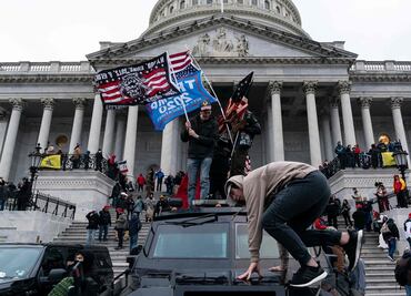 18 años de cárcel a Stewart Rhodes, líder ultraderechista, por el asalto al Capitolio
