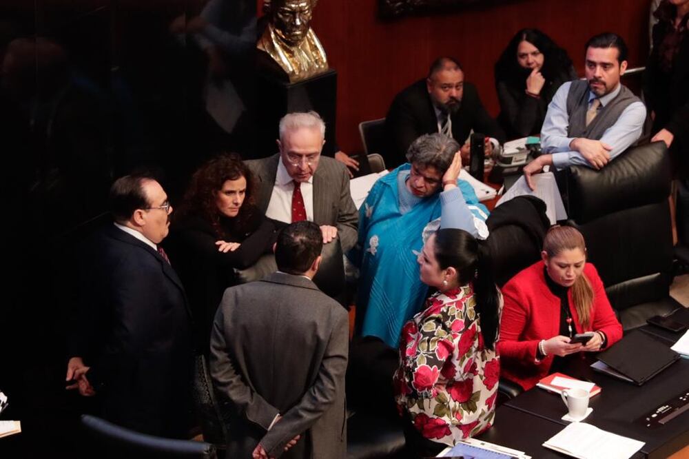 Sesión en el Senado (IVÁN STEPHENS. EL UNIVERSAL)