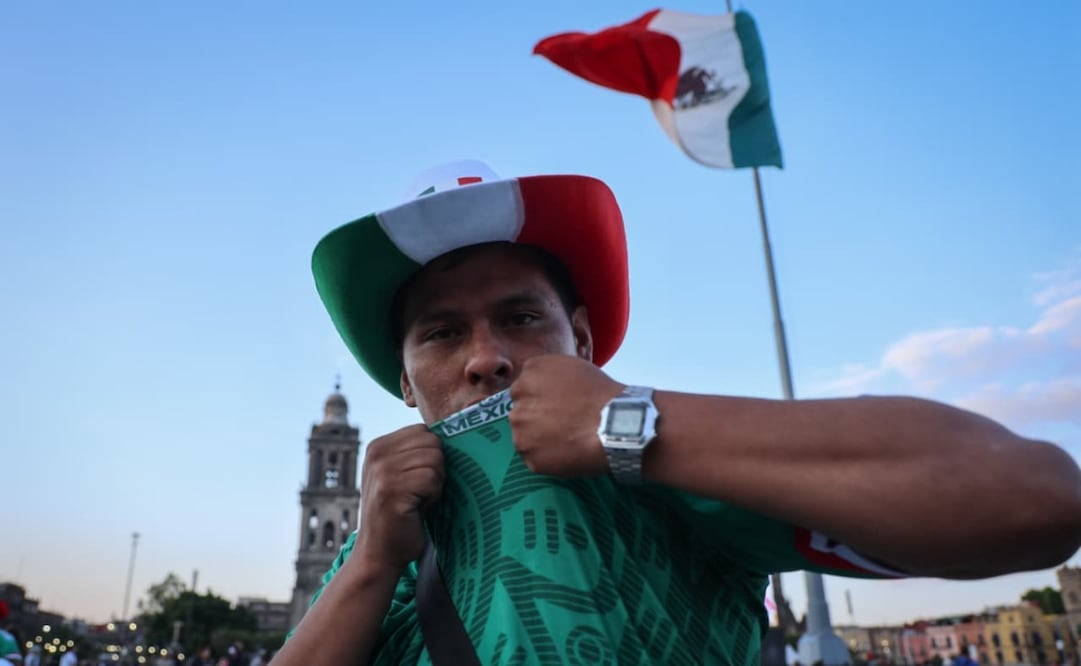 Emoción y alegría se vivieron en el Zócalo de la CDMX durante el partido México-Portugal. Fotos: Luis Camacho / El Universal.
