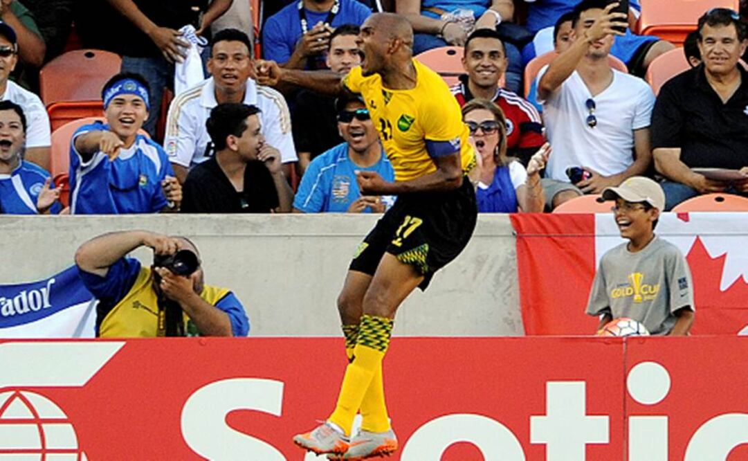 Rodolph Austin celebra la única anotación del partido. AP
