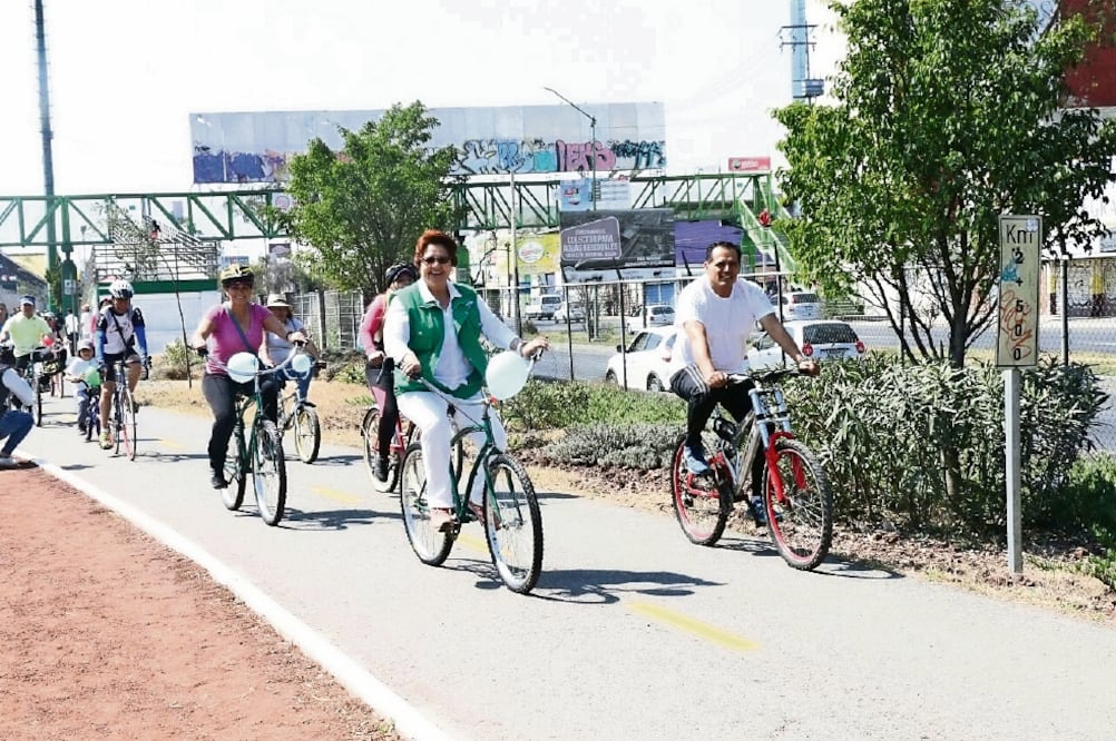 Los ciclistas podrán acceder al carril para bicis que circula a la par de Metro en las estaciones Ecatepec, Múzquiz, Río de los Remedios e Impulsora, de la Línea B (ESPECIAL)