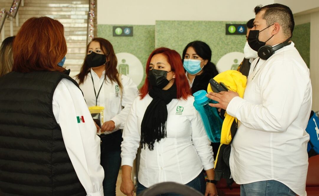 El equipo de trabajo consta de cinco elementos, tres por parte del equipo de enfermería y dos residentes de cirugía. Foto: Especial