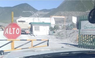 Derrumbe en una pedrera de Escobedo, Nuevo León, moviliza a rescatistas; buscan a un trabajador desaparecido