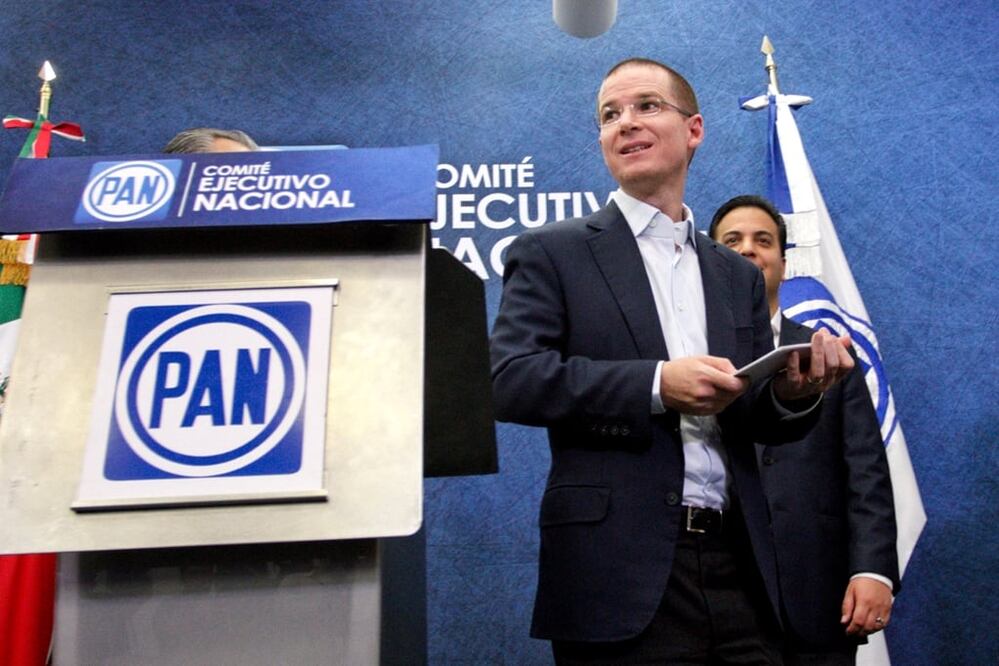 Los senadores Ernesto Ruffo Appel y Fernando Yunes Márquez, refrendaron su apoyo al presidente del Acción Nacional, Ricardo Anaya. Foto: Cuartoscuro.com Archivo/EL UNIVERSAL