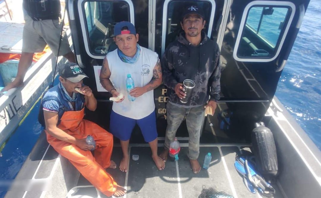 Al momento de su rescate, los pescadores yucatecos se encontraban conscientes y estables (11/07/2025). Foto: Especial