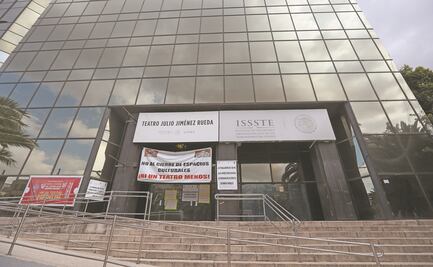 Alrededor de 150 artistas de la comunidad teatral reiteran información a INBAL sobre Teatro Jiménez Rueda