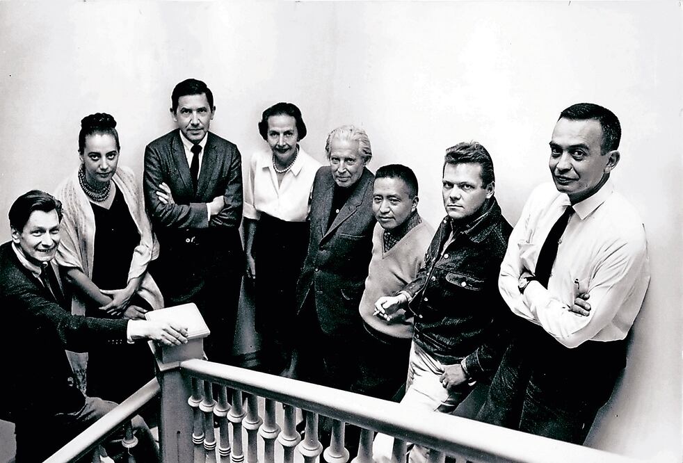 Mathias Goeritz, Ruth Rivera, Ricardo Martinez, Ines Amor, Carlos Mérida, Guillermo Neza, Jose Luis Cuevas Y Luis García Guerrero, En La Galería De Arte Mexicano. Foto:Archivo / EL UNIVERSAL