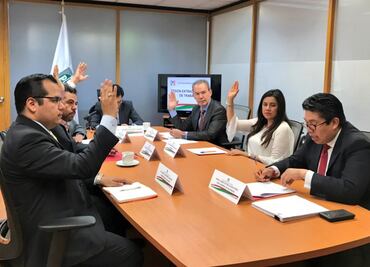 PRI expulsa a Roberto Borge