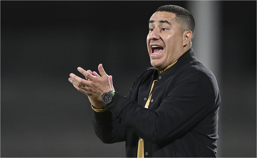 Efraín Juárez durante el partido contra Santos. FOTO: IMAGO7