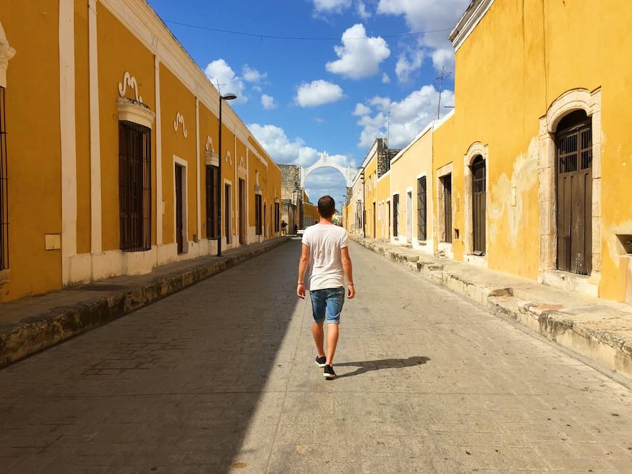 Izamal, en Yucatán, es uno de los pueblos mágicos más antiguos de México. Foto: Unsplash