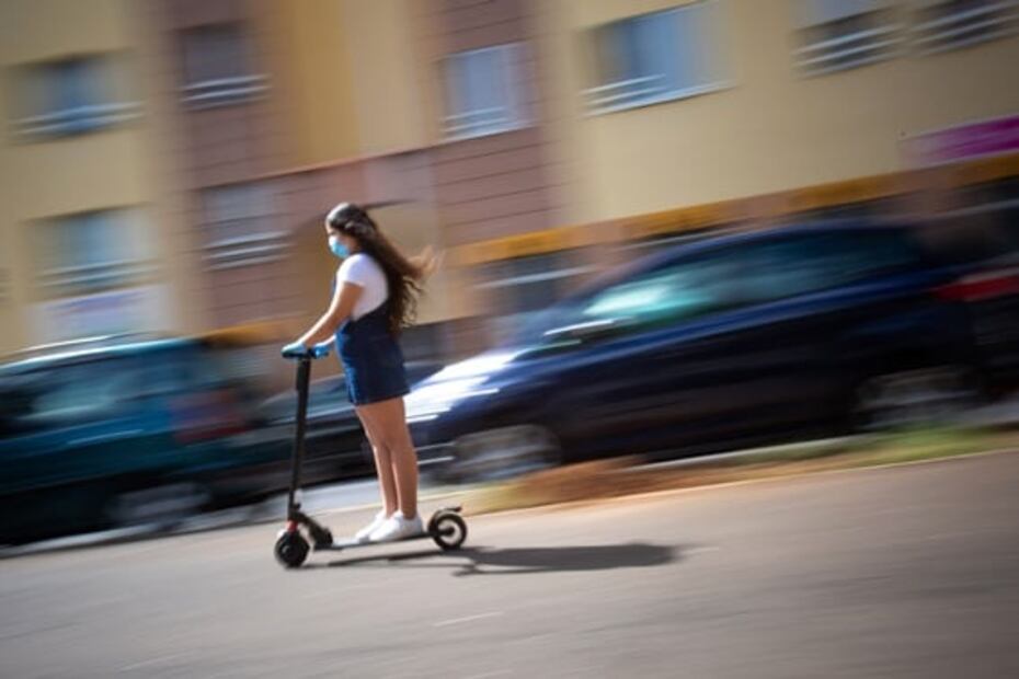 Coronavirus. Con ganas de correr y sin miedo, niños empiezan a salir en España tras cuarentena