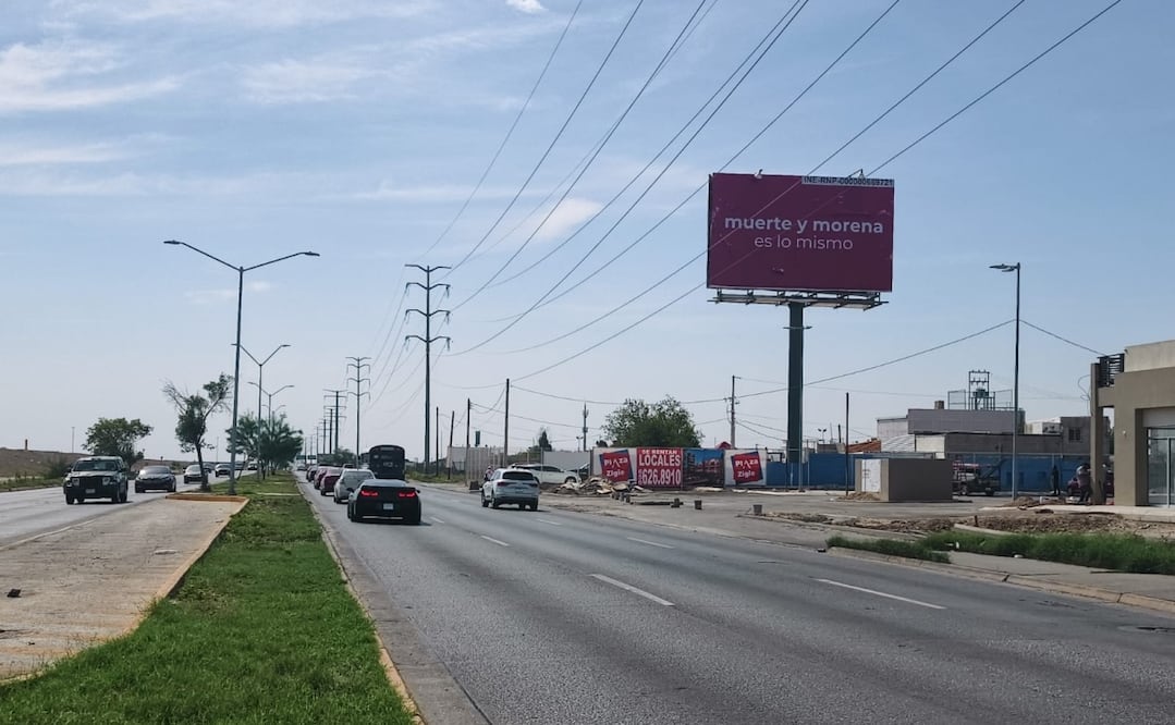 Uno de los espectaculares colocados por el PAN en Chihuahua contra Morena por la situación de violencia en el estado (07/08/2026). Foto: Especial