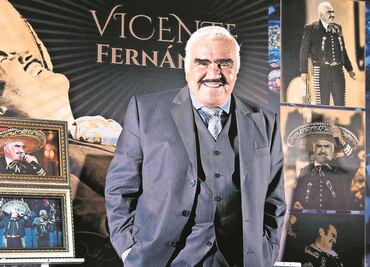 Desde el hospital, Vicente Fernández agradece las oraciones de sus fans
